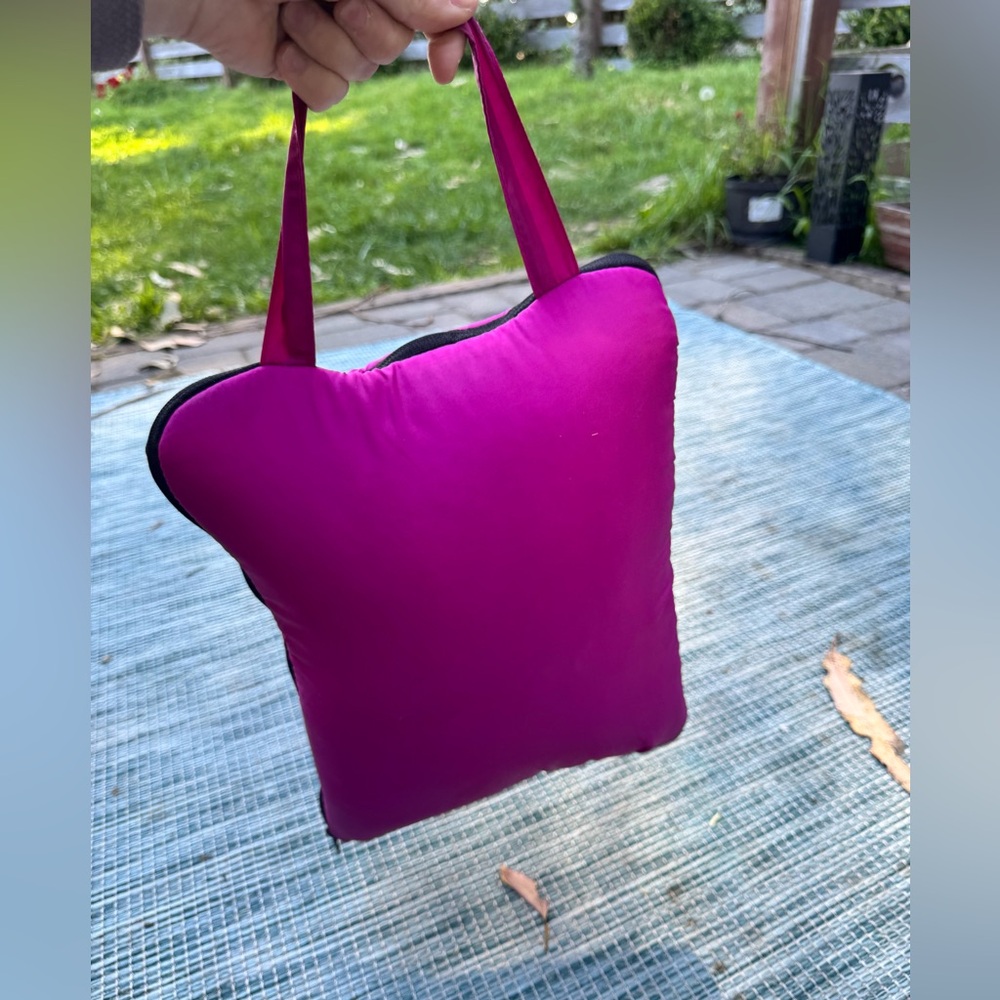 Foldable and Zippable Pink and Gray Insulated Outdoor Picnic Blanket